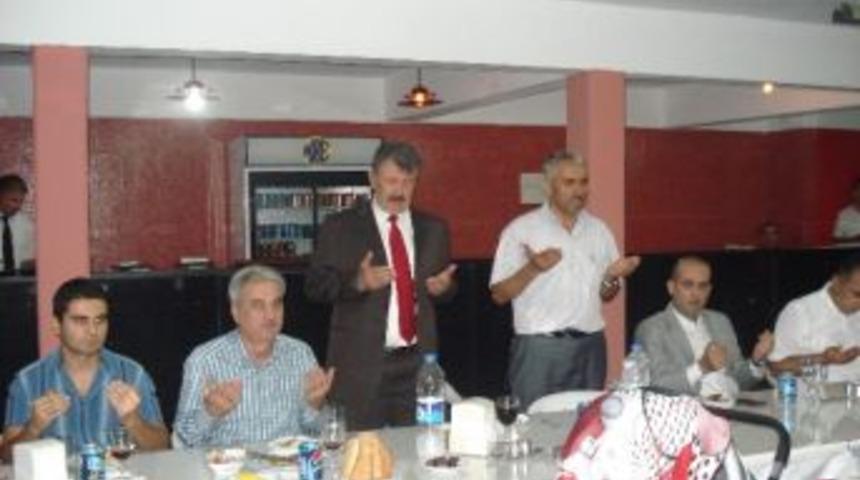 Kırıkkale'deki Tokat&rsquo;lılar Geleneksel İftar Yemeğinde Bir Araya Geldi