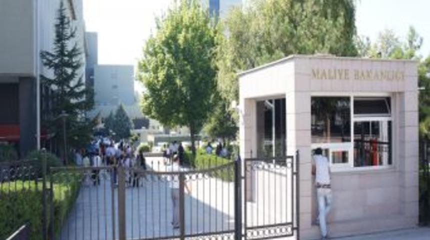 Maliye Bakanlığı&rsquo;ndaki Bomba Ihbarı Asılsız &Ccedil;ıktı