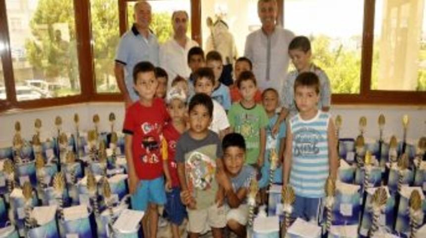 S&uuml;nnet Ş&ouml;leni'nde Nostalji Grubu Sahne Alacak