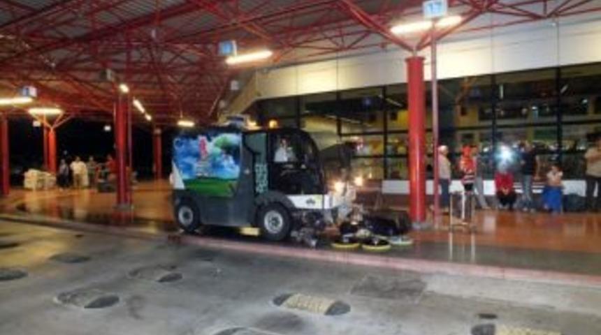 Balıkesir Belediyesinden Bayram Temizliği