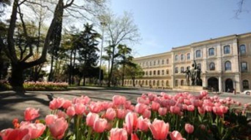 İstanbul &Uuml;niversitesi d&uuml;nyada ilk 500'de