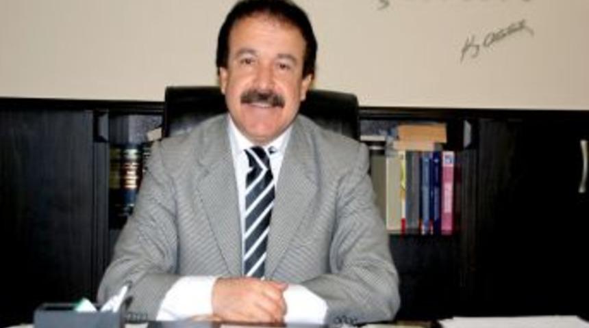 Ünye'de Mezarlıklar Da Bayrama Hazırlandı