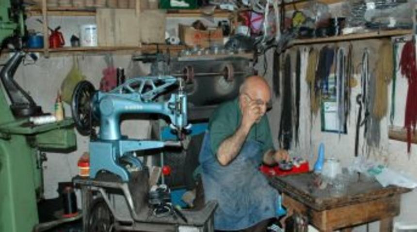 Ayakkabı Tamirciliği De Tarih Oluyor