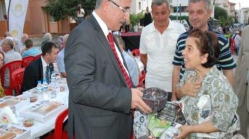 Vali Tuna Vatandaşlarla Buluştu