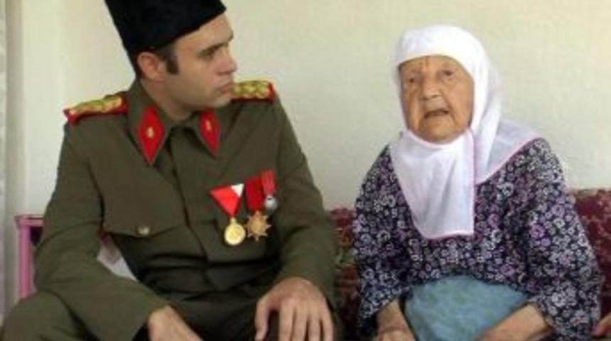 Atatürk'ü Tekrar Görmek İsteyen 103 Yaşındaki Fatma Nineye İlginç Sürpriz