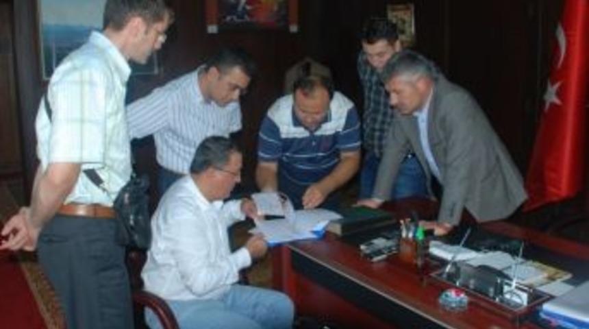 İşaadamı &Ouml;ner Hekim'in Giresun &Uuml;niversitesi'ne Bağışladığı 50 D&ouml;n&uuml;ml&uuml;k Arsa &Uuml;zerinde Toki Uzmanları İnceleme Yaptı