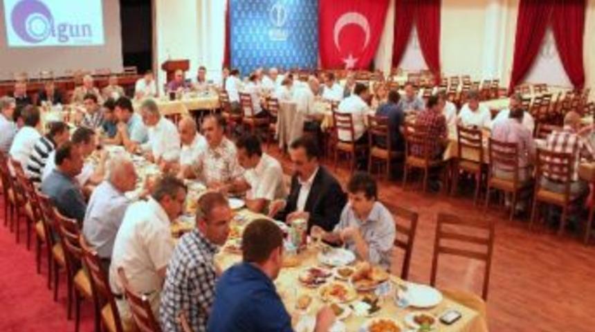 Konya B&uuml;rokratları M&uuml;siad&rsquo;da İftarda Buluştu