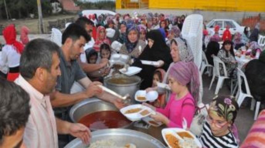 Kartepe Fatih Mahallesi İftarda Buluştu