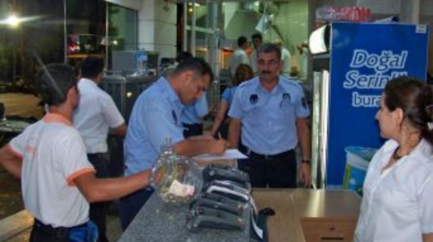 &Ccedil;ukurova Zabıtası bayram denetimi yapıyor