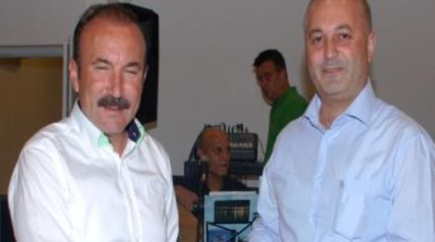 İzmit Belediyesi&rsquo;nde İkramiyeler Yattı