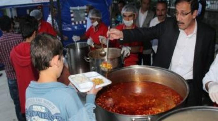 Paland&ouml;ken&rsquo;de Ramazan Bereketi