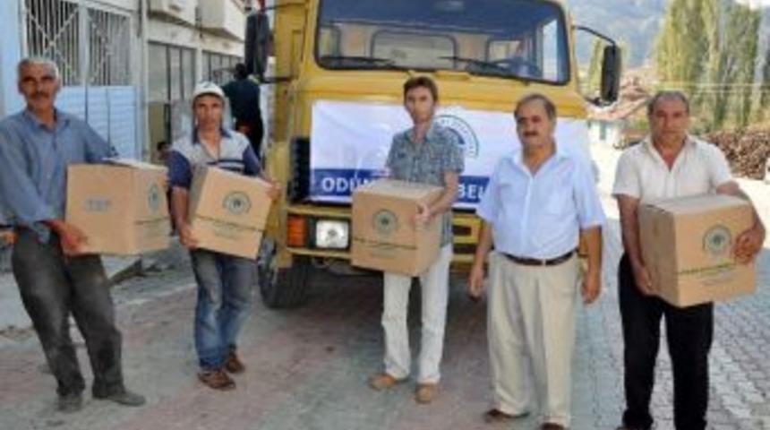 Alpagut'ta Y&uuml;zler Paylaşımla G&uuml;l&uuml;yor