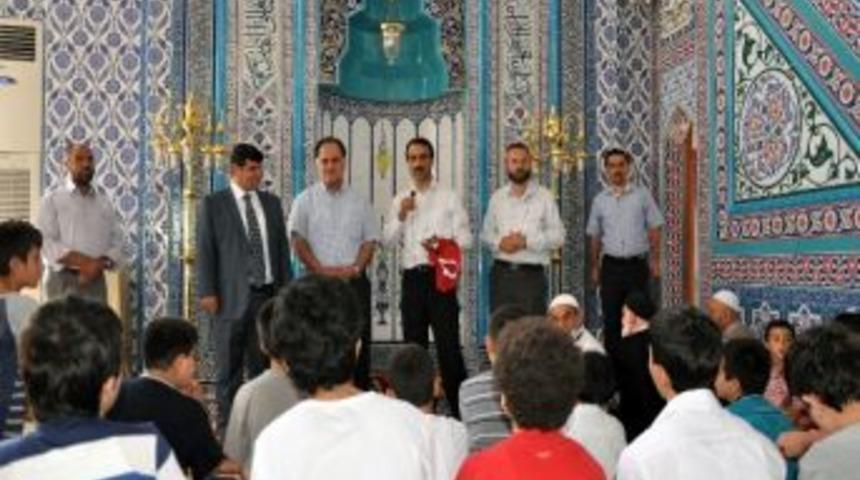 G&uuml;m&uuml;şhane&rsquo;de Kuran Kursu &Ouml;ğrencilerine Hediye Dopingi