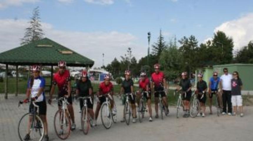 Beyşehir&rsquo;deki &Ouml;zel Sporcular Milli Takım Kampı Sona Erdi