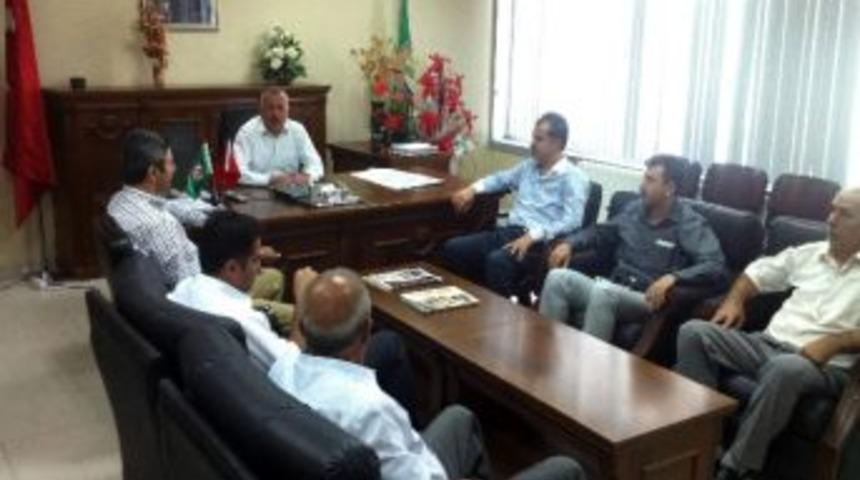 Ak Parti Grup Başkanvekili Aydın, Stk&rsquo;ları Ziyaret Etti