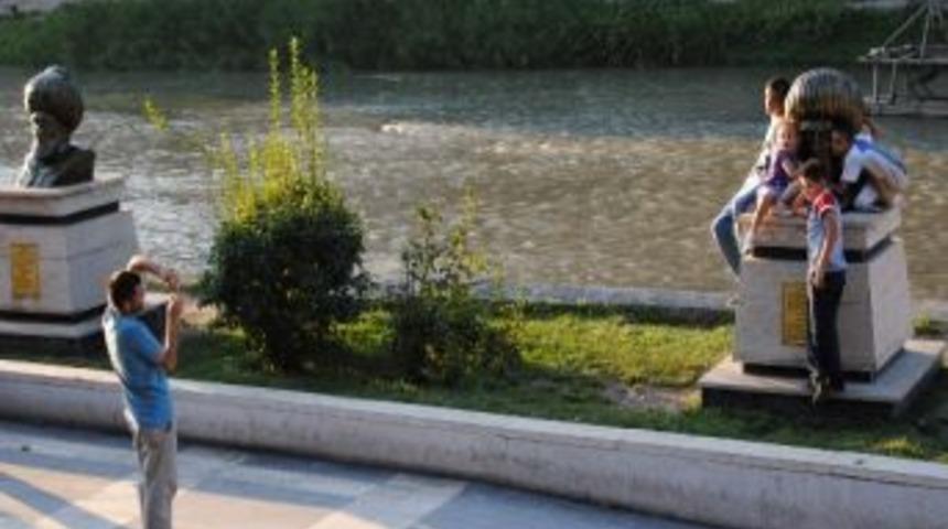 Osmanlı Padişahlarına Muhteşem İlgi