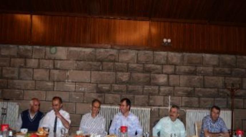 &Ccedil;intimar: &ldquo;il Temsilcileri Bizim G&ouml;zbebeğimiz&rdquo;