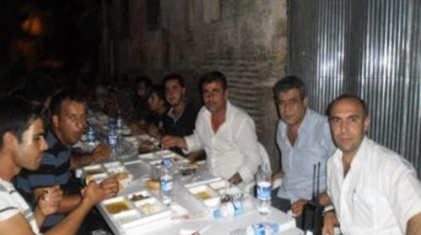 Mhp Seyhan İlçe Teştilatından İftar