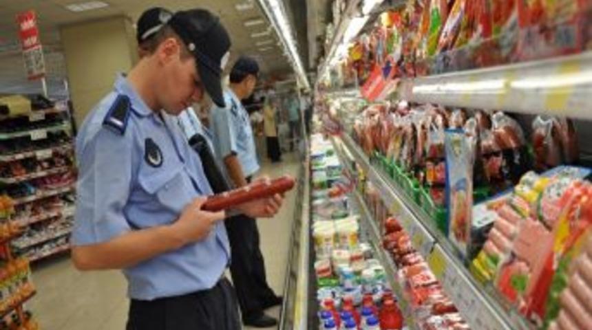 Zabıtadan Etiket Kontrol&uuml;