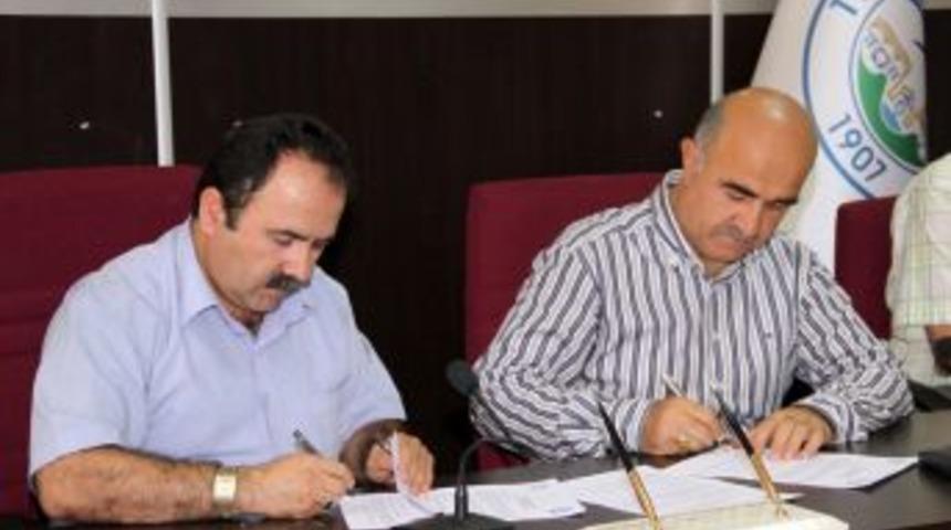 Talas Belediyesi'nde &Ccedil;ifte Bayram Sevinci