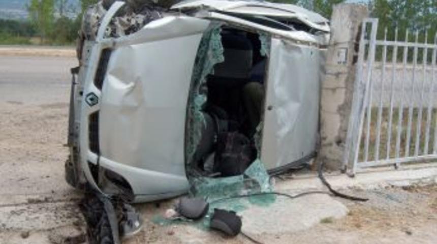 2 Direğe &Ccedil;arpan Ara&ccedil; Zor Durdu