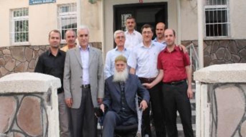 Bing&ouml;l M&uuml;ft&uuml;l&uuml;ğ&uuml;&rsquo;nden Engelli Vatandaşa Tekerlekli Sandalye