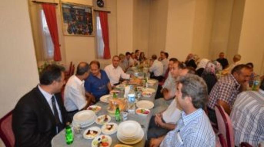 &Ccedil;ankırı Karatekin &Uuml;niversitesi&rsquo;nden Sivil Toplum Kuruluşlarına İftar