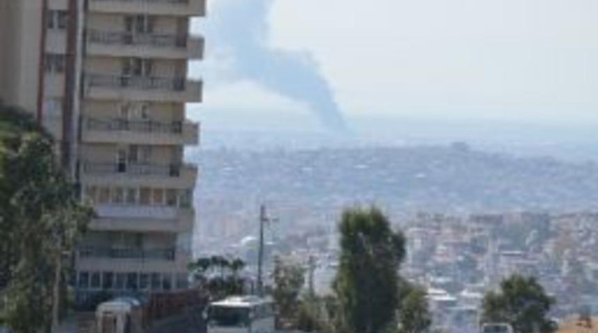 İzmir'de Korkutan Yangın