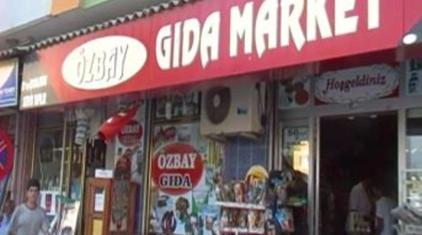 Erzin'de H&uuml;k&uuml;met Konağı &Ouml;n&uuml;ne Bombalı Aracı Bırakan PKK'lı G&uuml;venlik Kamerasında