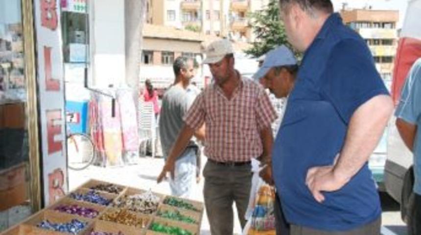 Sungurlu&rsquo;da Bayram Şekerleri Tezgahlardaki Yerini Aldı