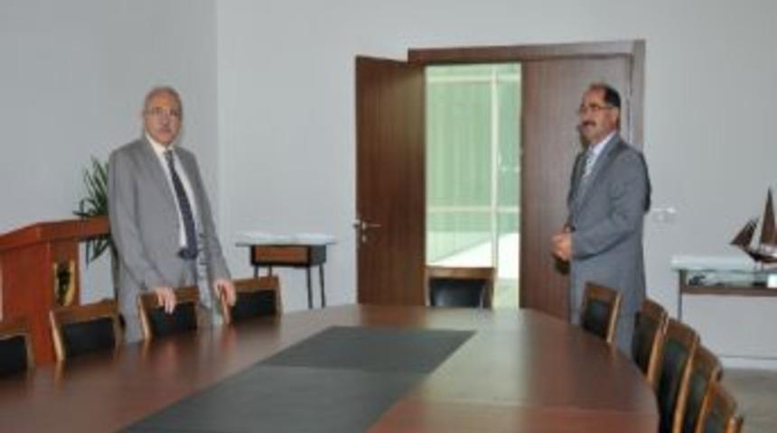 Vali Kemelek&rsquo;ten Nk&uuml;&rsquo;ye Veda Ziyareti