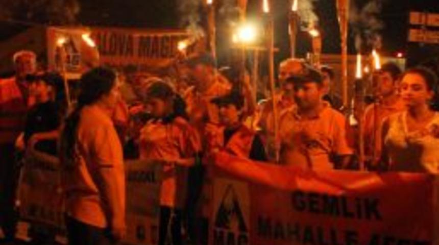 Yalova&rsquo;da Marmara Depremi Anıldı: Duyarsızlığa Tepki G&ouml;sterildi