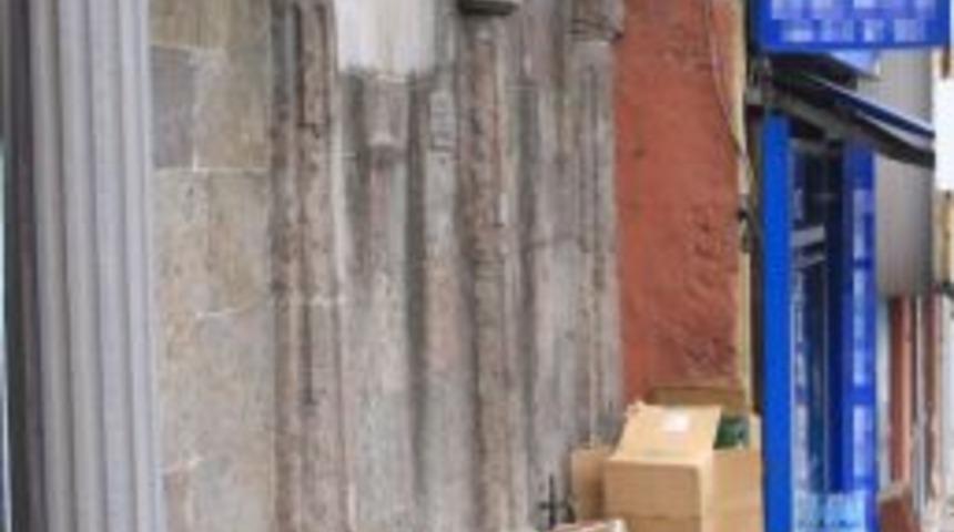 Trabzon&rsquo;da Tarihi &Ccedil;eşmeye İlgisizlik