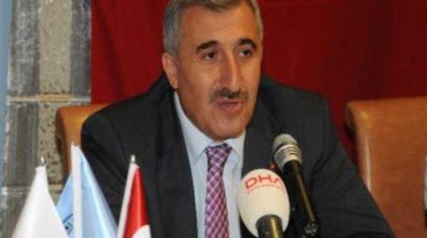 Dhmi Genel M&uuml;d&uuml;r&uuml; Orhan Birdal Gazetecilerle İftarda Buluştu