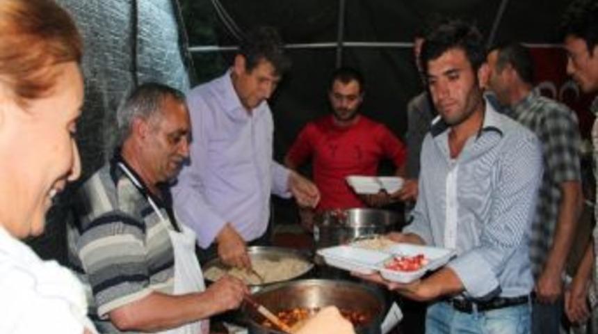 Mhp Ardahan İl Teşkilatından Şehit Aileleri Ve Gazilere İftar Yemeği