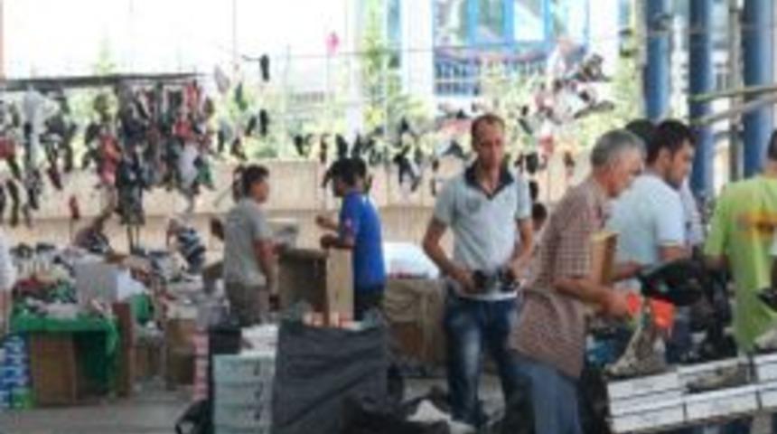 İzmit Perşembe Pazarı Bayrama Kadar A&ccedil;ık Kalacak