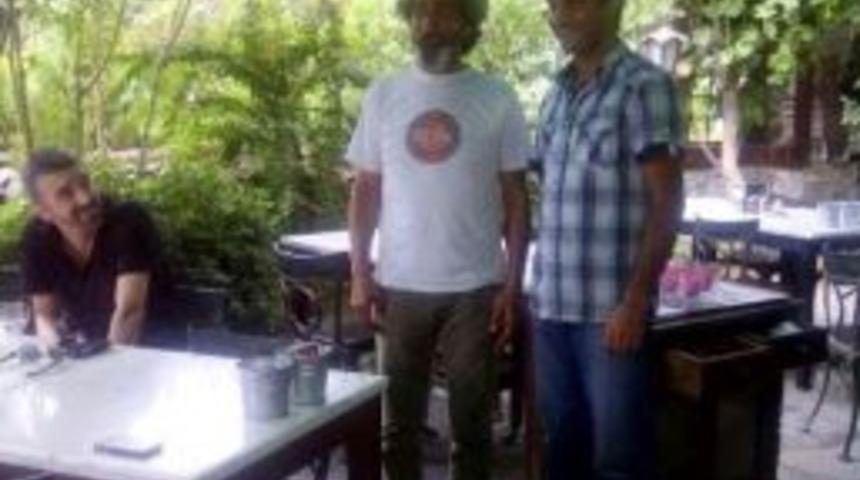 Ahmet Uğurlu&rsquo;nun İskender Kebabı Molası