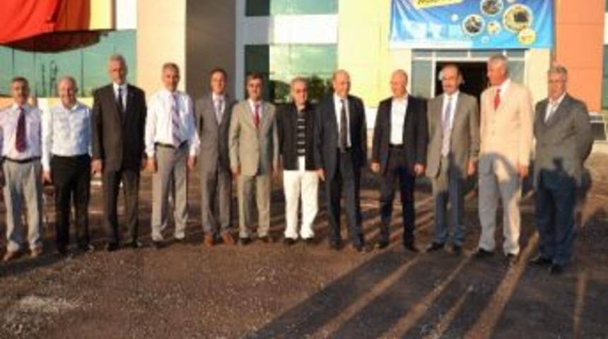 Osb Y&ouml;netim Kurulu Başkanı Ahmet Hasy&uuml;nc&uuml;: