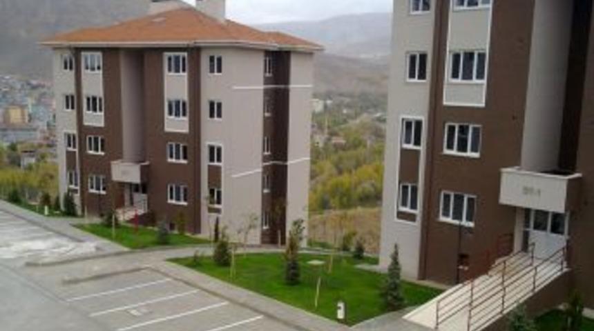 Yoksul Konutlarının Kuraları Bayram Sonrası &Ccedil;ekiliyor