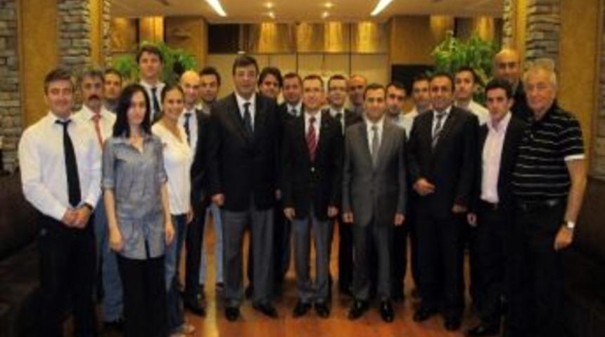 Sanko Makina &Ccedil;alışanları İftar Yemeğinde Buluştu