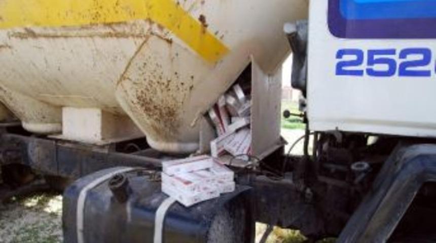 Van'da Ka&ccedil;ak Sigara Operasyonu