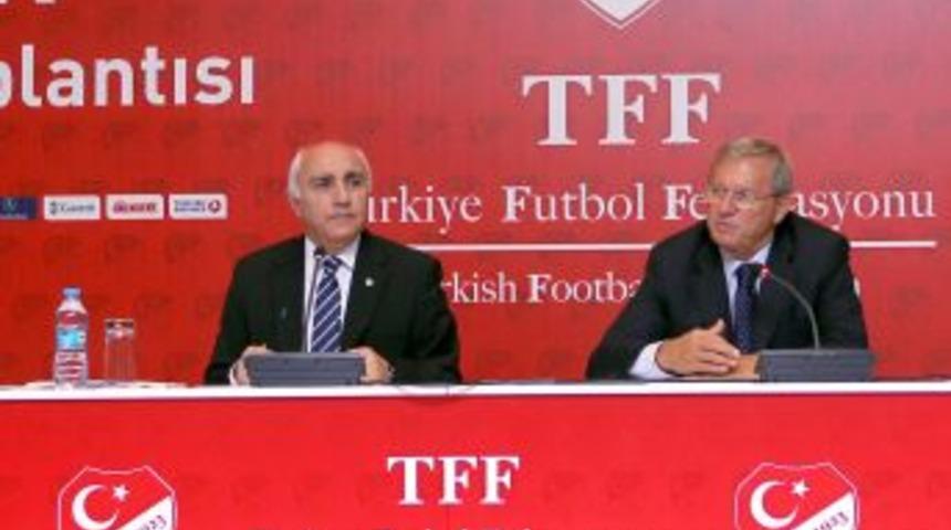 MHK Başkanı Alp: Futbolcular Yurt Dışındaki Ma&ccedil;lardaki Gibi Davransın