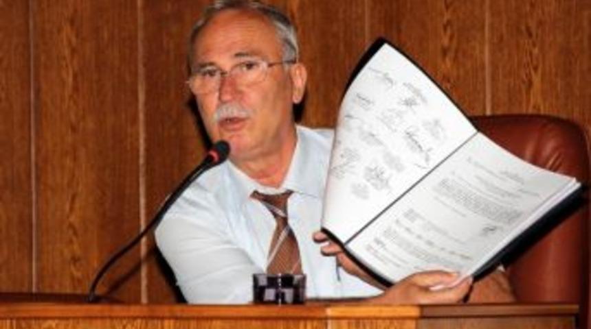 Edremit K&ouml;rfezi&rsquo;nde &Ccedil;&ouml;p Sorunu K&ouml;kten &Ccedil;&ouml;z&uuml;l&uuml;yor