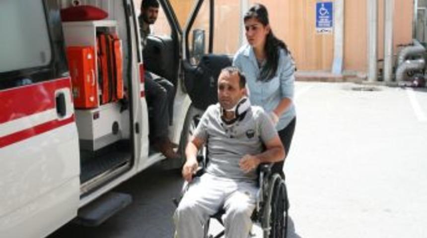 Bayram Tatili Yolunda Kaza: 3&rsquo;&uuml; &Ccedil;ocuk 11 Yaralı