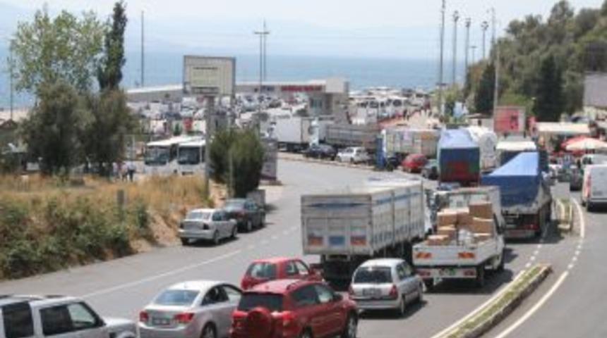 Feribotlarda Bayram Yoğunluğu
