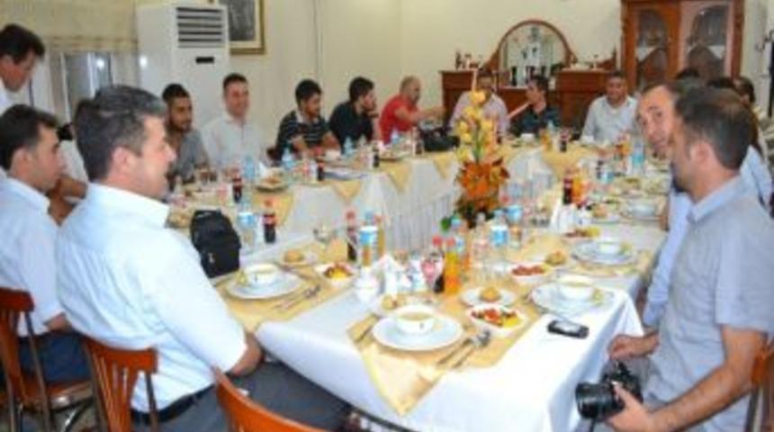 Emniyet&rsquo;den Gazetecilere İftar Yemeği