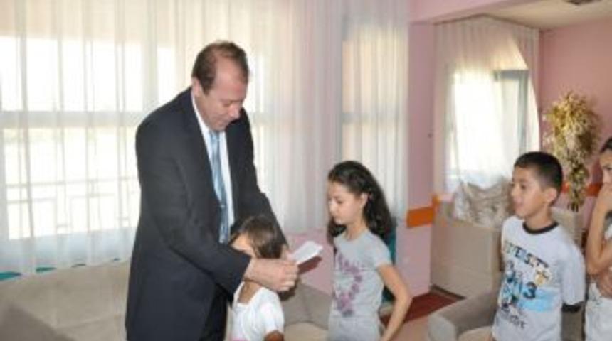 Kırıkkale Protokol&uuml; Bayramlaşma I&ccedil;in Halkın Ayağına Gitti