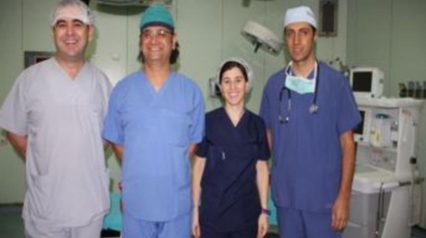 K&uuml;tahya&rsquo;da İlk Kez Laparoskopik Y&ouml;ntemle B&ouml;brek Ameliyatı Yapıldı