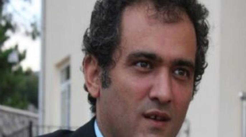 Be&uuml; Rekt&ouml;r&uuml; &Ouml;zer&rsquo;den Bayram Mesajı