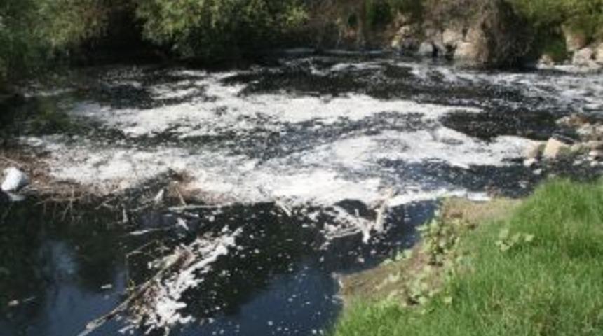 K&uuml;&ccedil;&uuml;k Menderes'in Kirliliği Tarafları Gerdi